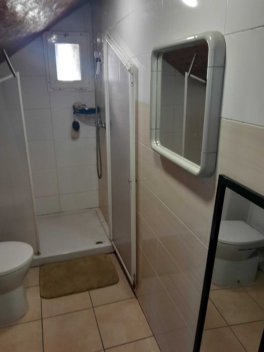 Arrendo quarto. Lisboa _ Graça