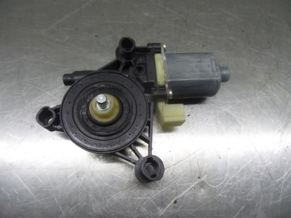 Motor vidro frente esquerdo SEAT Leon (5F1)