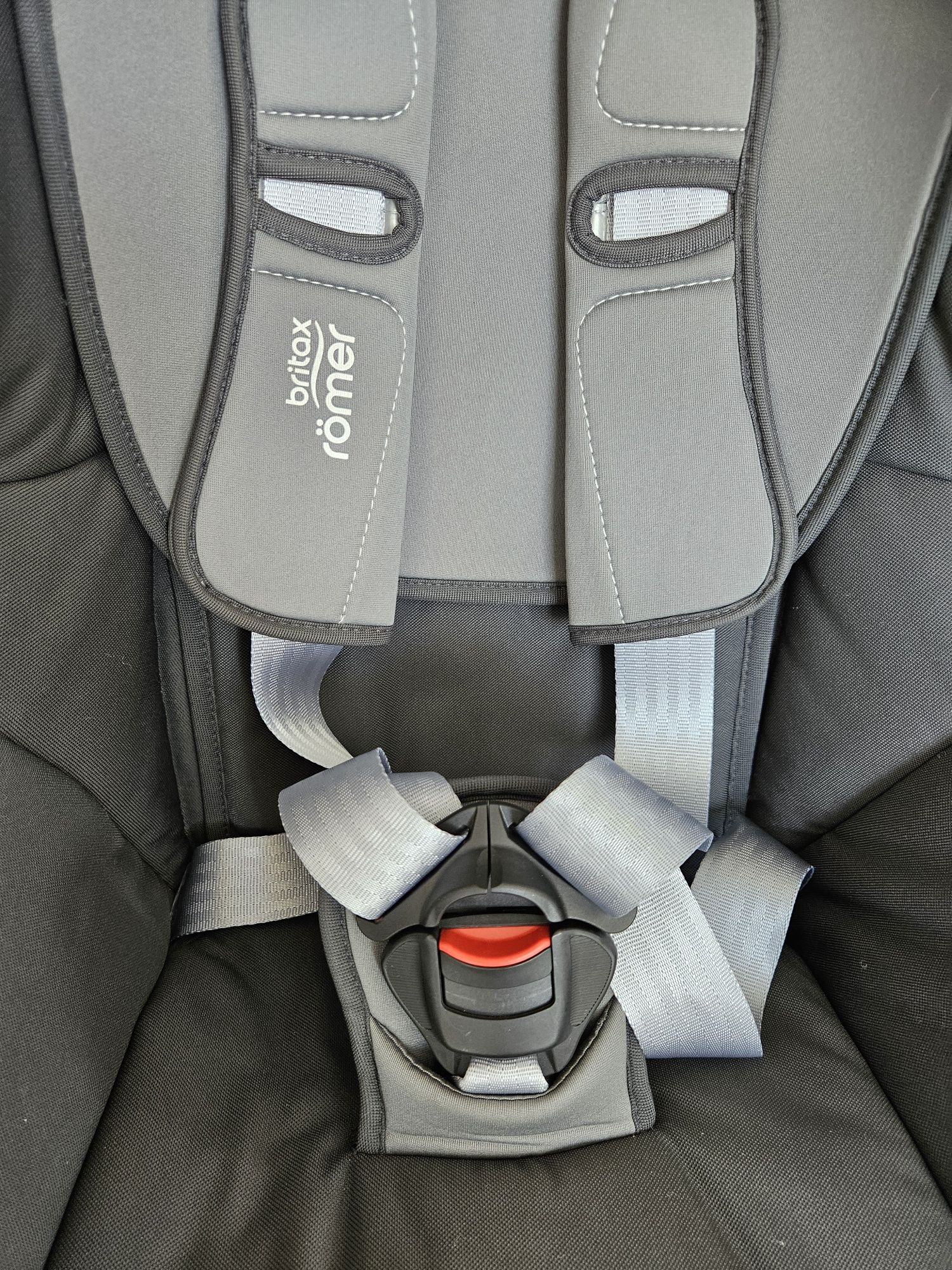 Автокрісло Britax Romer King 2