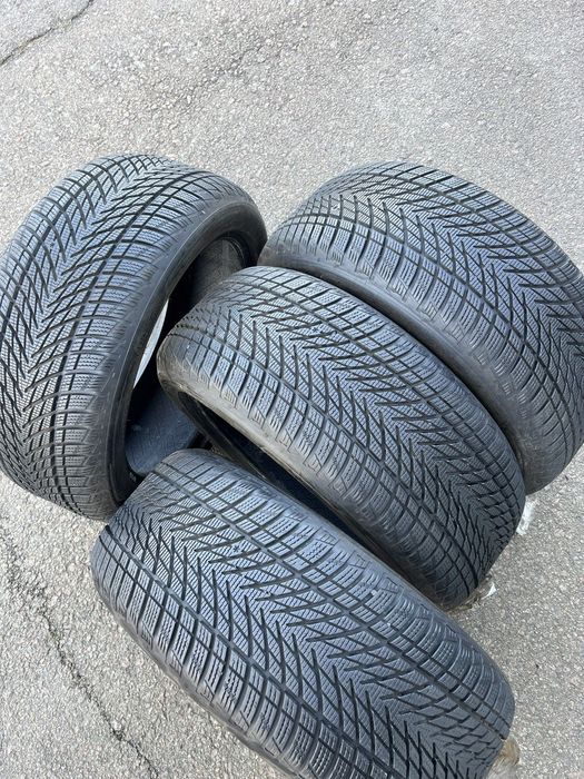 Шини зимові 245 45 r18 Goodyear