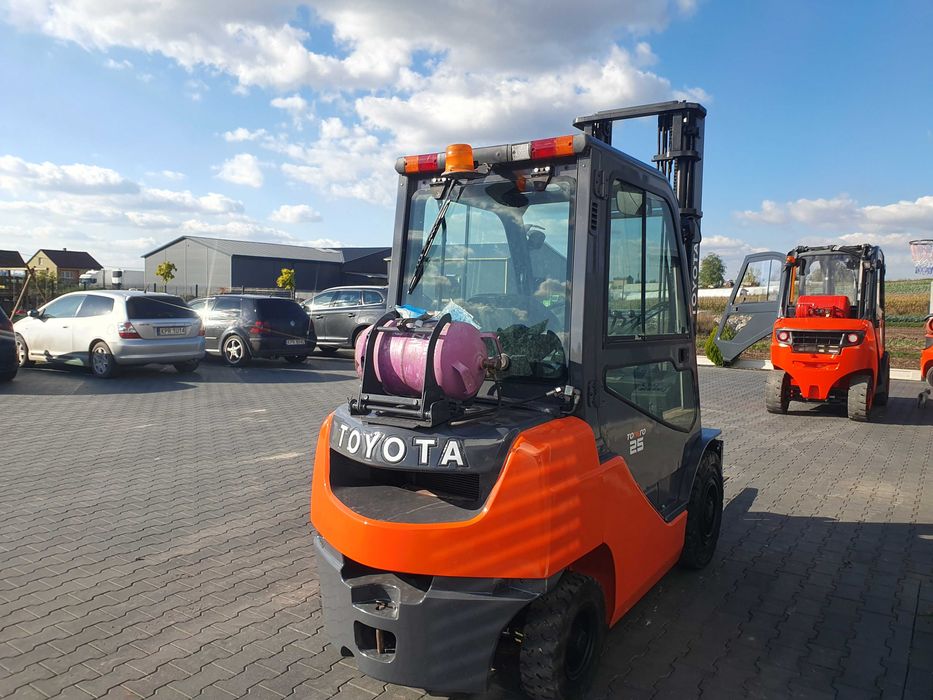 Wózek widłowy Toyota 8FGF25 Kabina  Ogrzewanie 8FG20,8FGF30 2011r