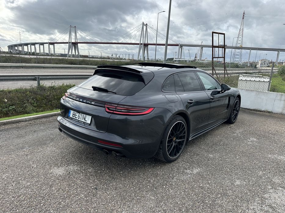 Porsche Panamera 4 Sport Turismo