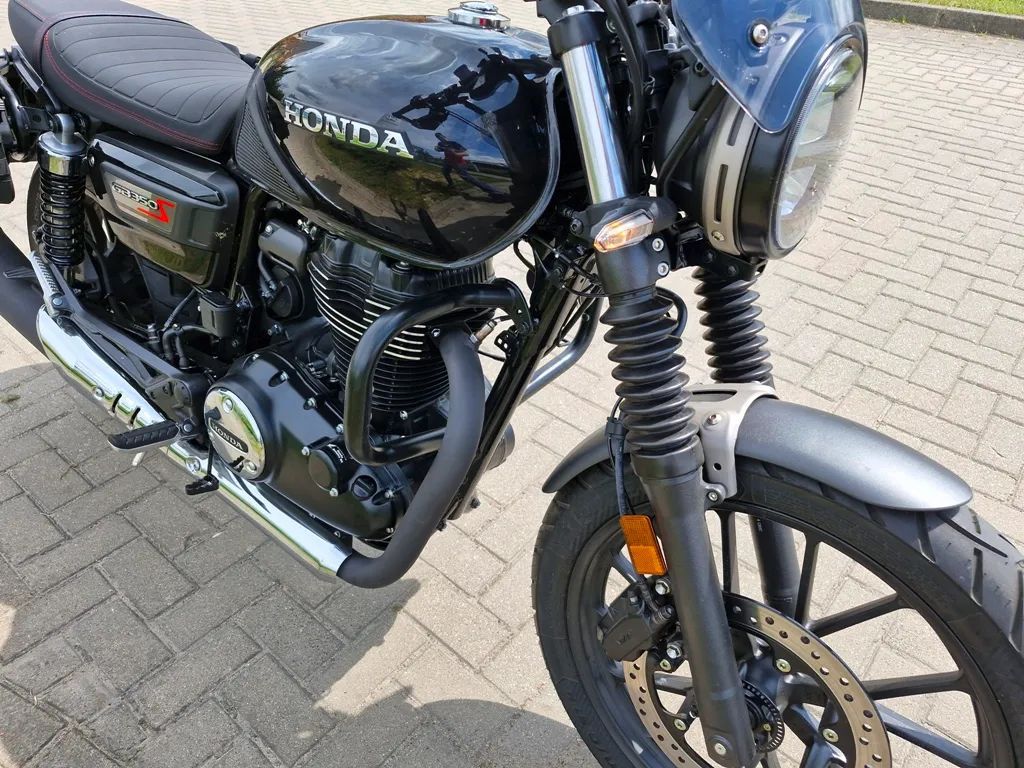 Honda GB Honda GB350, Salon PL