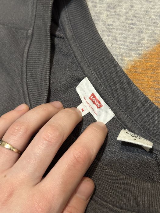 Світшот Levis кофта левайс худі светр жіночий М