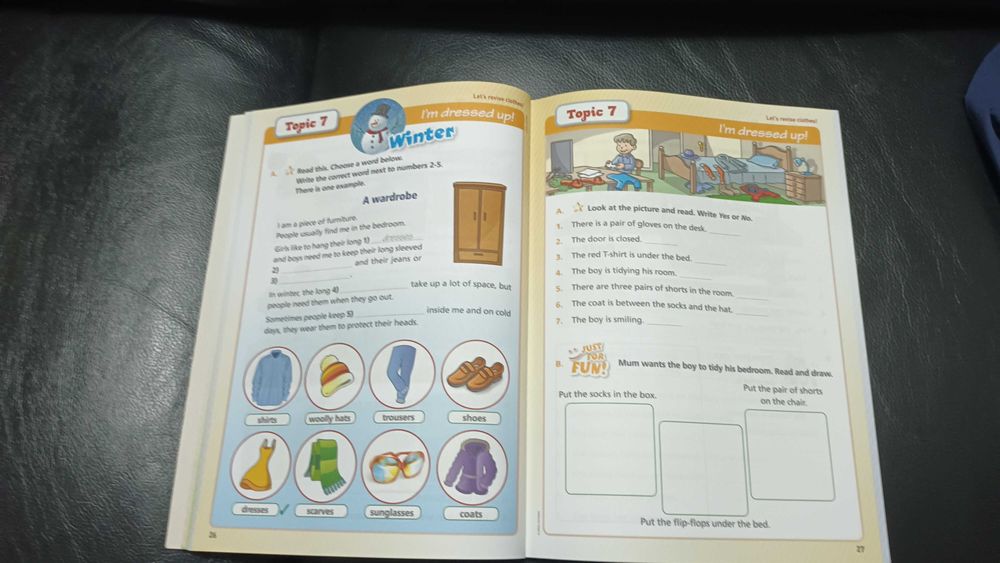 Livro de fichas de Inglês- 3 ano
