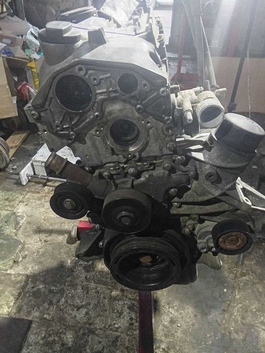 Мотор без навесного OM611 2.2 CDI Mercedes Vito W638 /файний стан