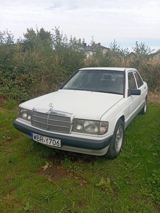 Mercedes Benz W201 190E 2.0 B+G Automat szeroka listwa