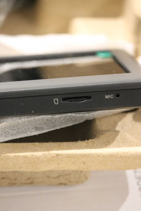 Multimedia Player64551047929601124