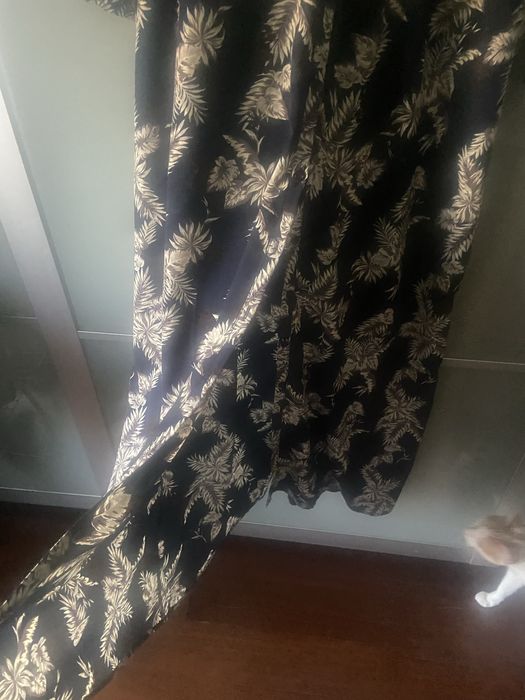 Vestido comprido manga comprida com folho