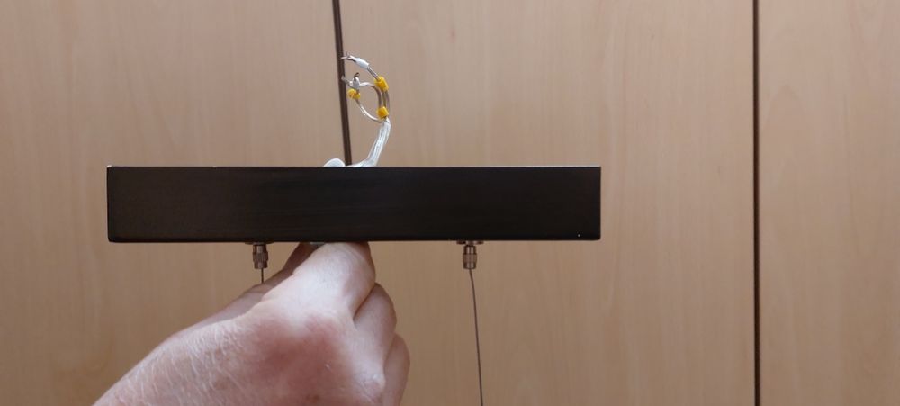 Metalowa lampa sufitowa
