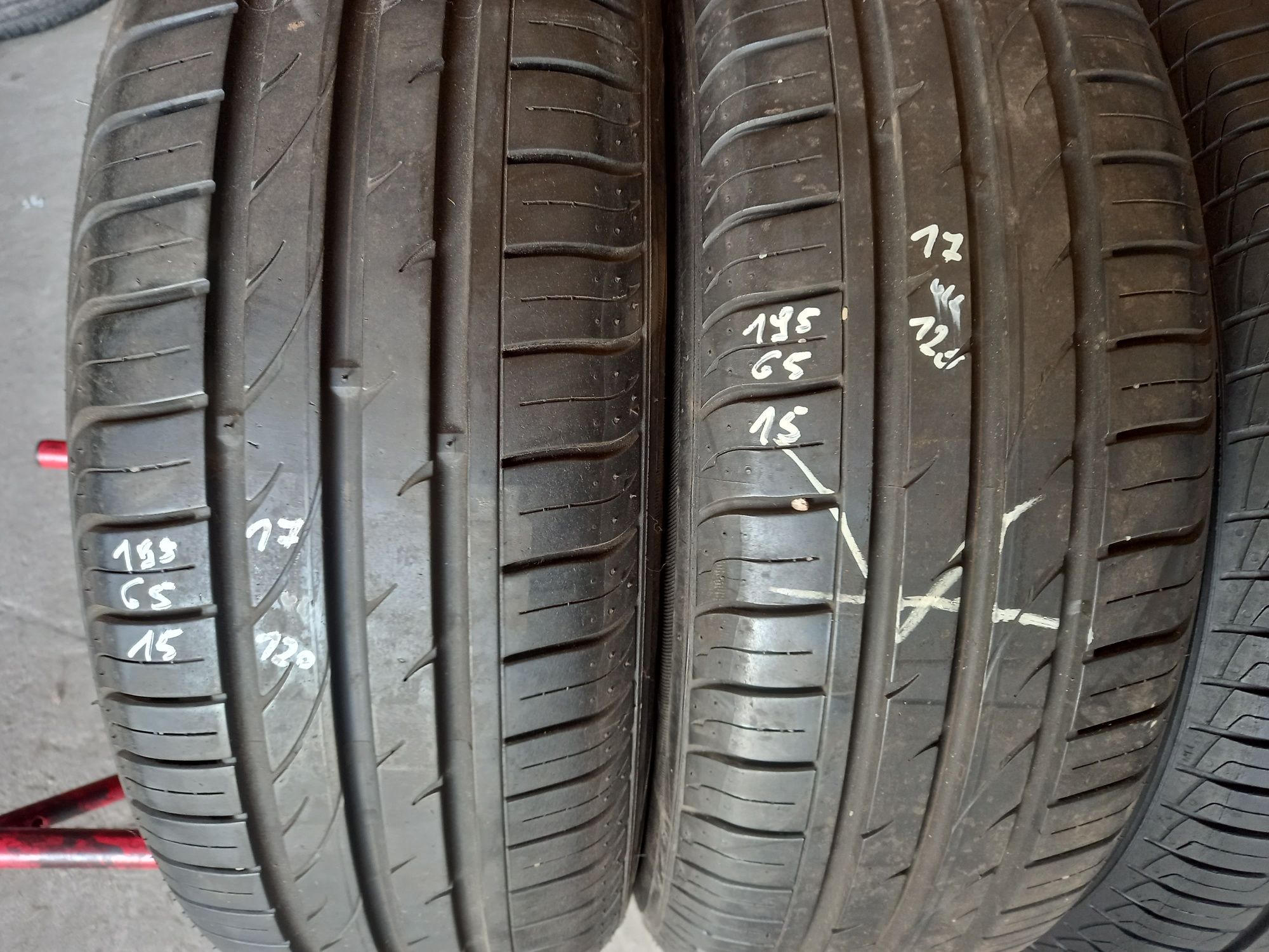 2x opony letnie 195/65R15 super stan