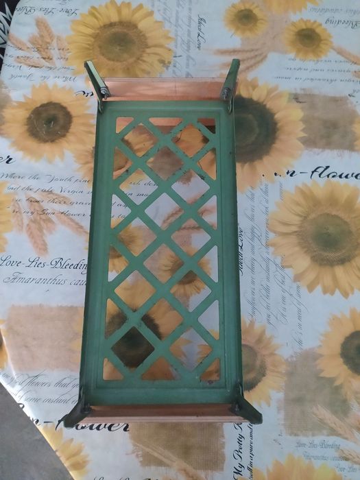 Іграшкове ліжко для ляльок