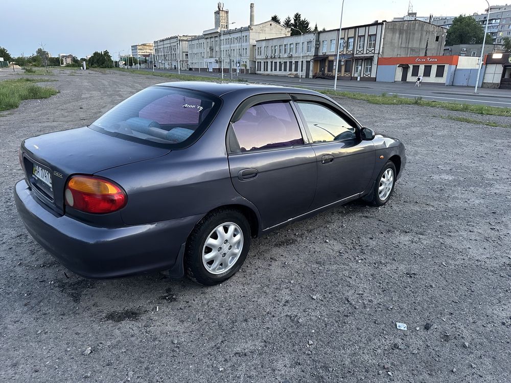 Продам Kia sephia 2