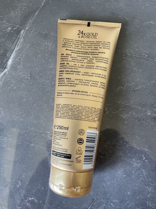 Perfecta  nawilzajacy balsam do ciała 24k gold & rose oil nowy
