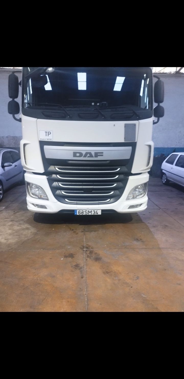 DAF 460 XF Em excelente Estado