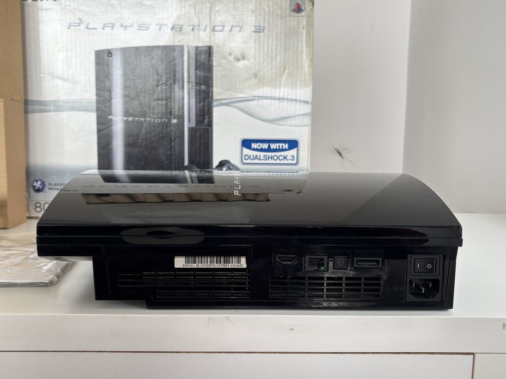 Sony PS3 w kartonie!