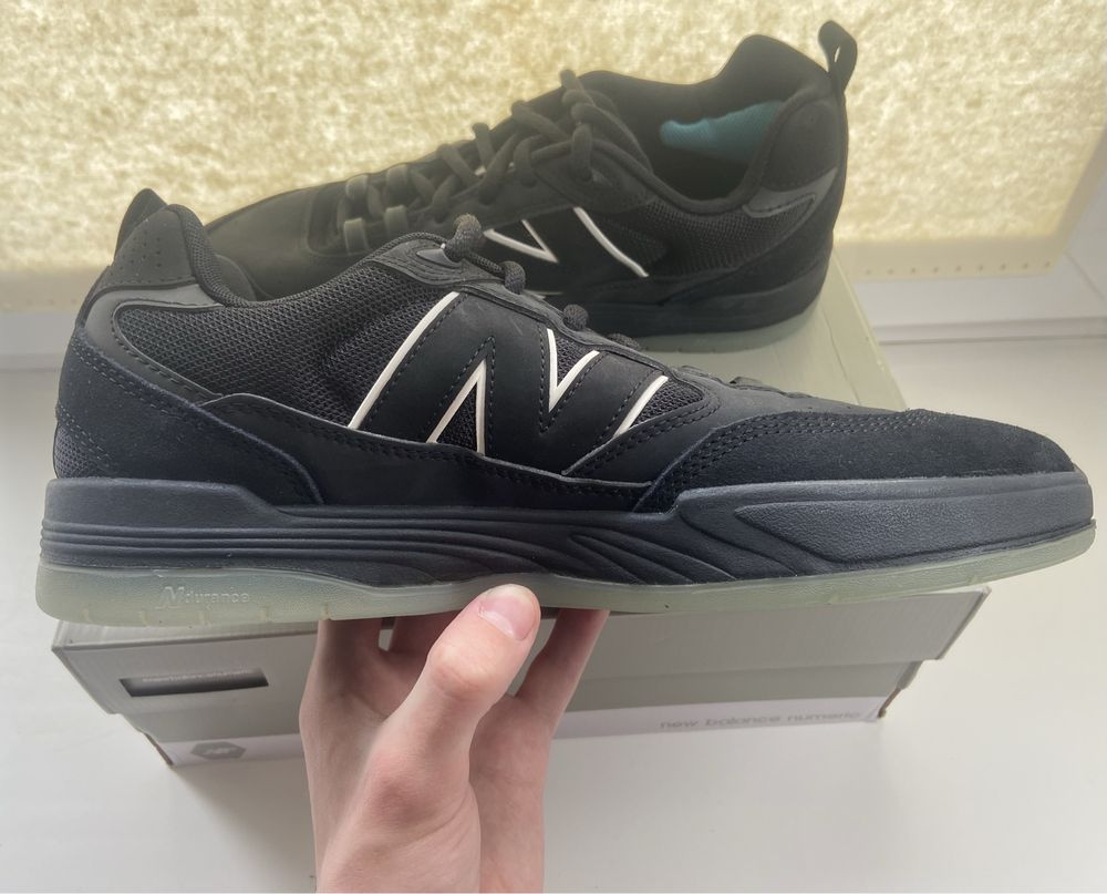 New Balance 808 black | NM808BBI