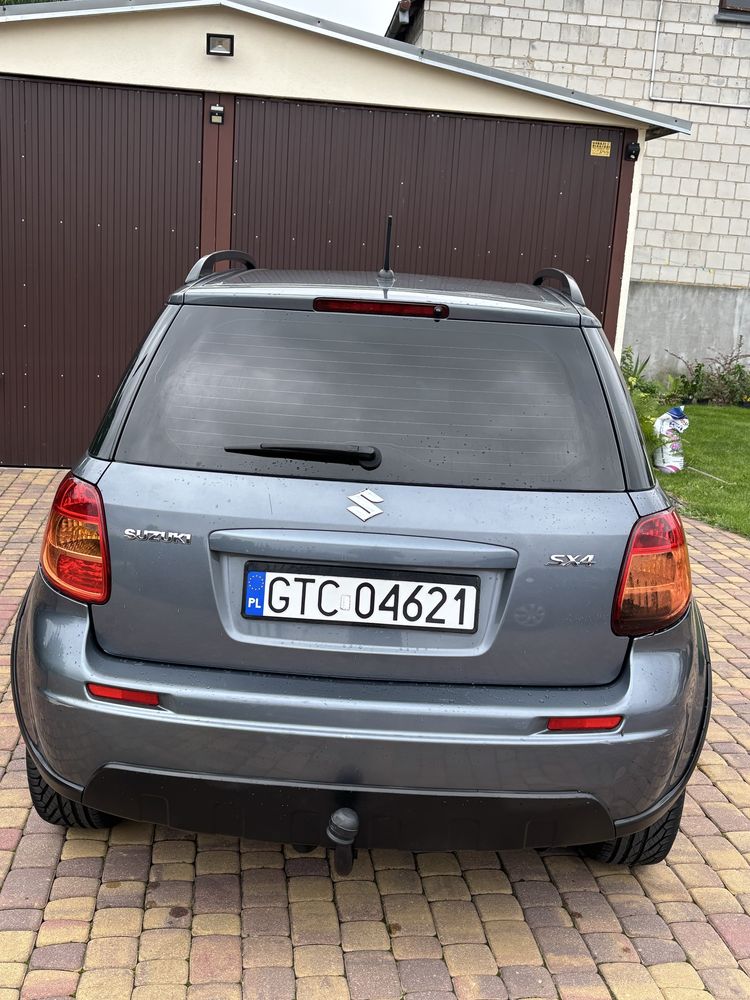 Bardzo ładne Suzuki SX4 - 1.6 benz + gaz - sprawna klima