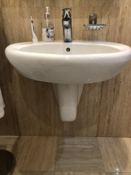 Умивальник Bellavista, ІСПАНІЯ,65 см, НОВИЙ, в упаковці!