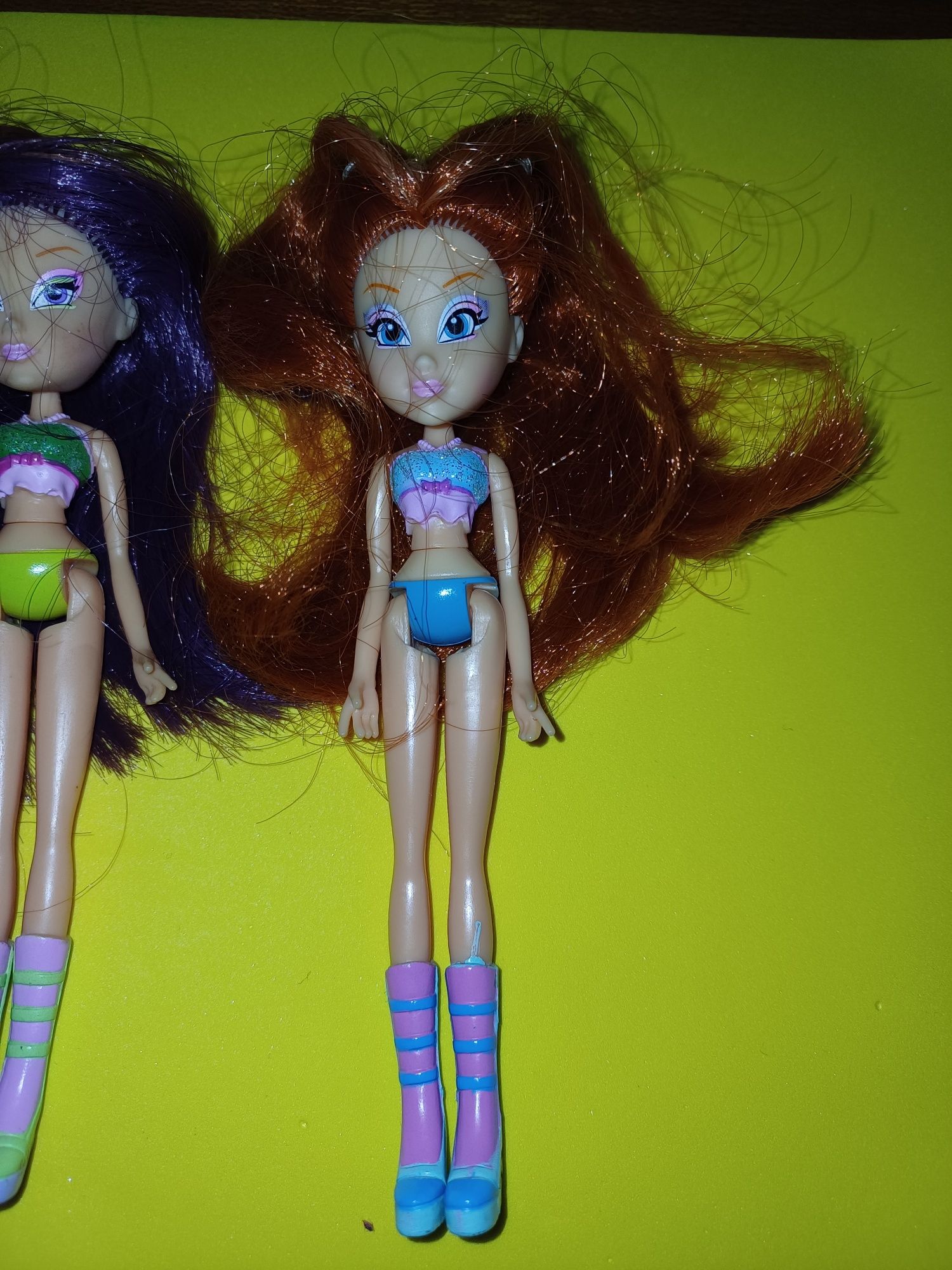 Conjunto de 3 bonecas Winx.