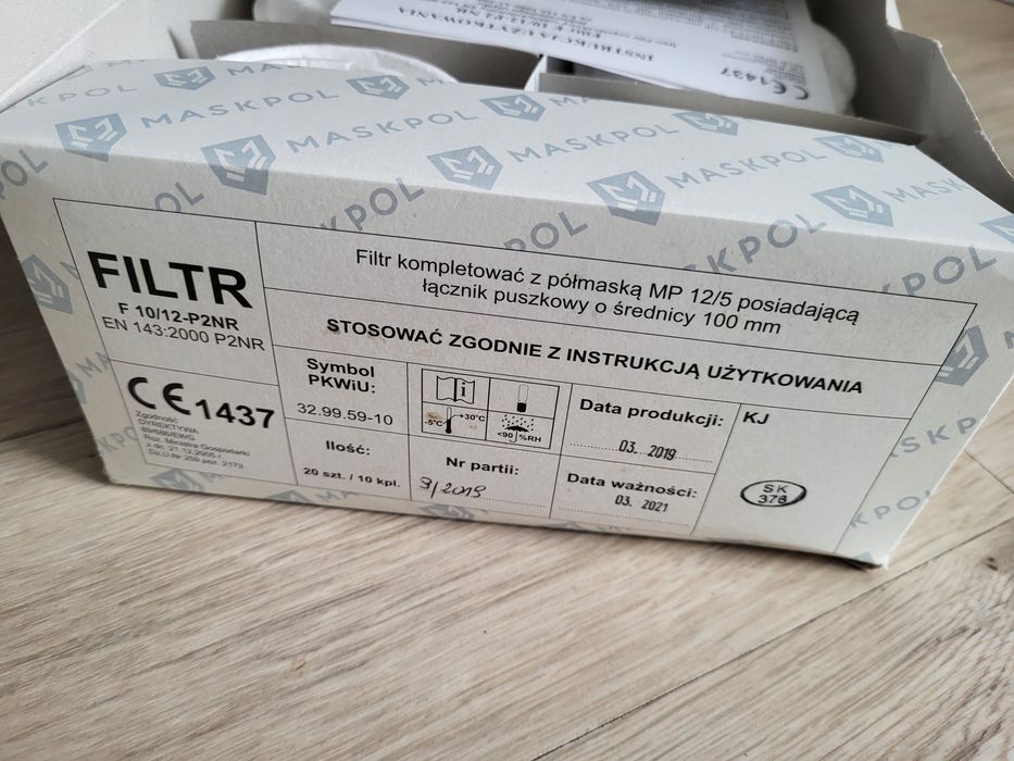 Maska przeciwpyłowa z filtrami