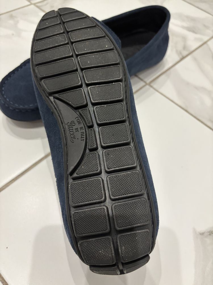 Продам чоловічі мокасіни Gucci