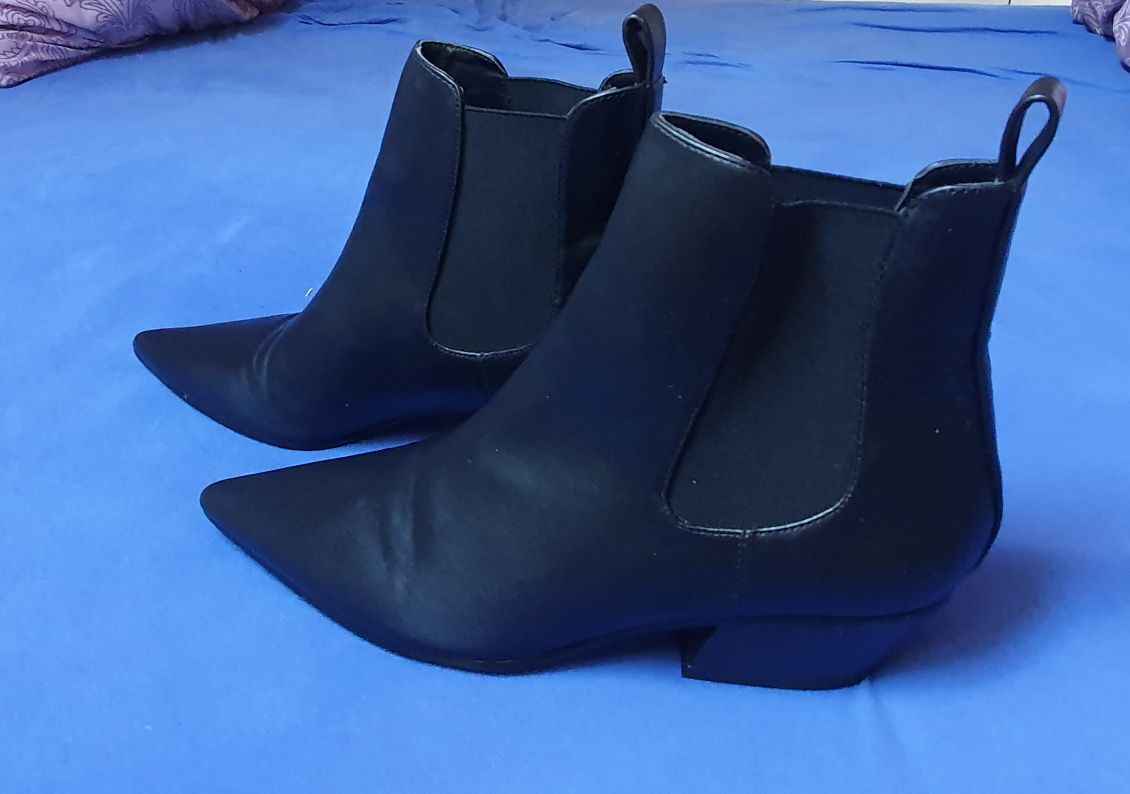 Botki calvin klein 37