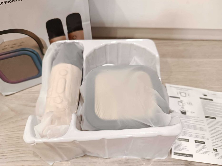 Караоке Бездротова колонка з 1  чи 2 мікрофонами с RGB підсвіткою НОВЕ