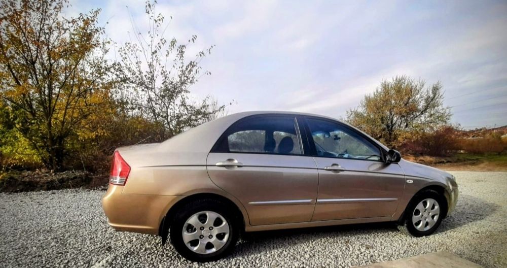 Продаю kia cerato