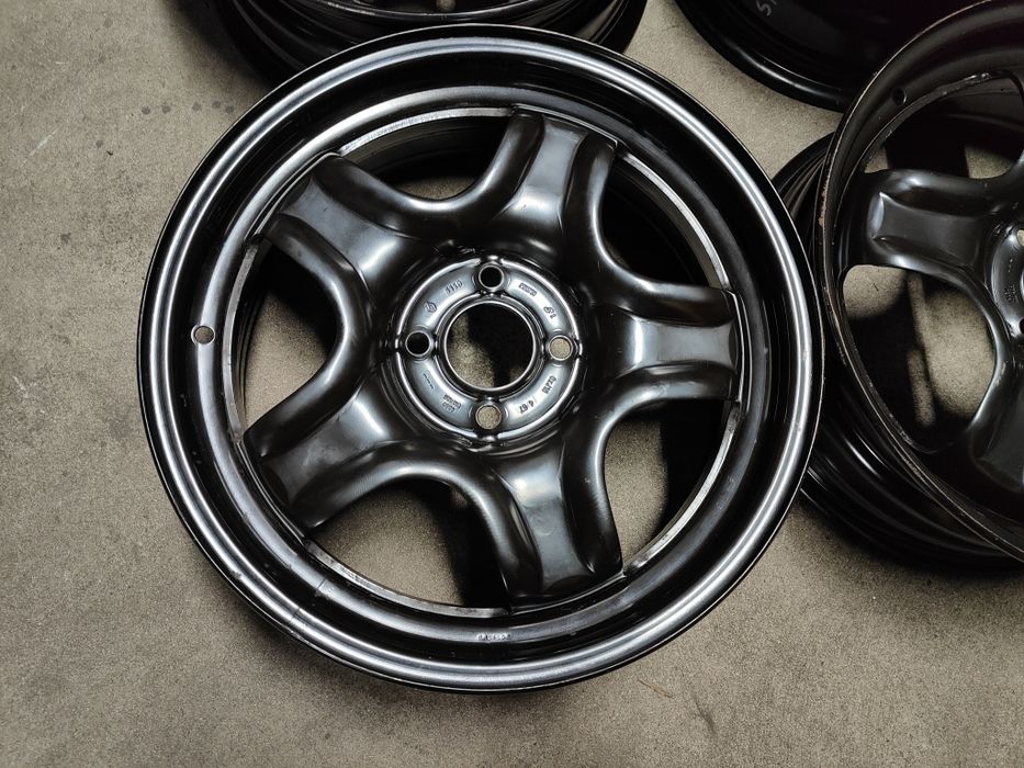 Felgi Stalowe Strukturalne Clio Dacia stepway 6Jx16" 4x100 et37 fs158