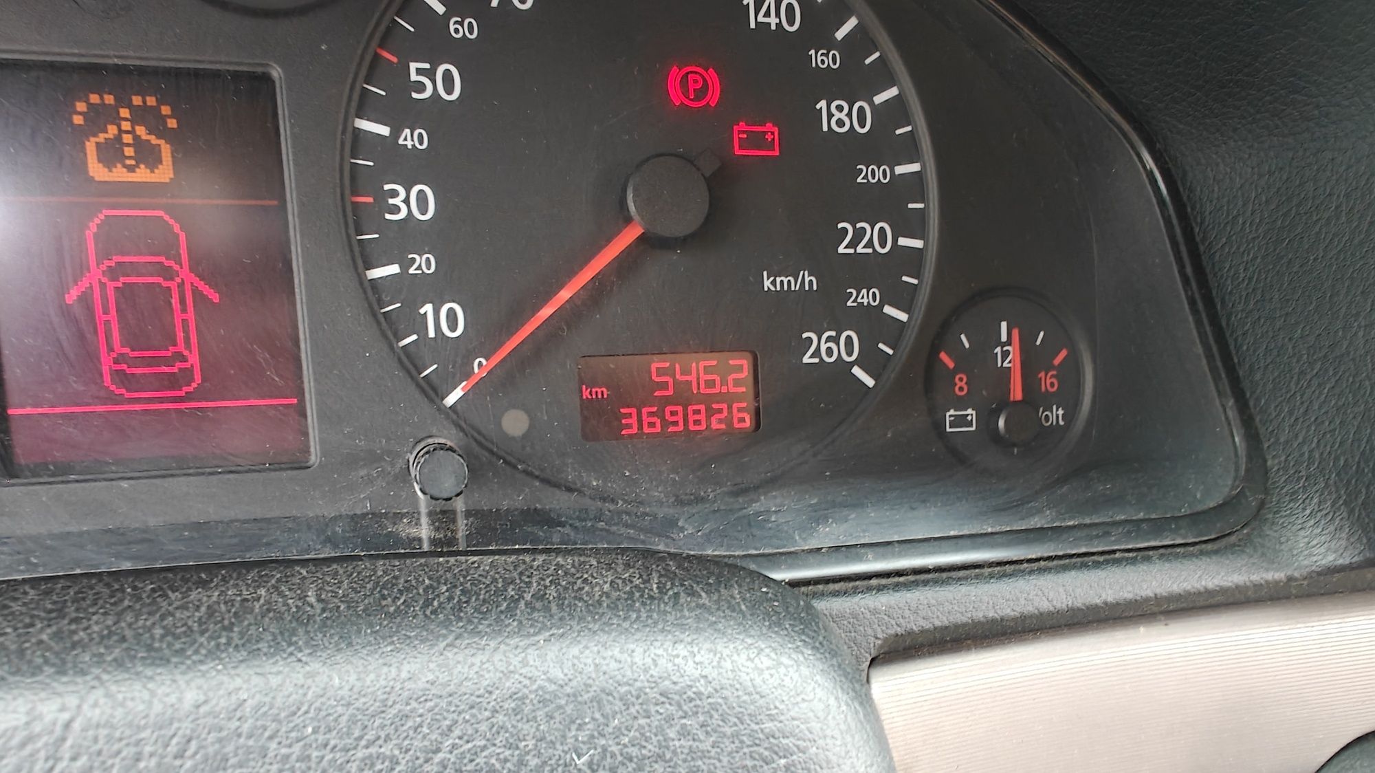 Zadbane Audi a4 B5