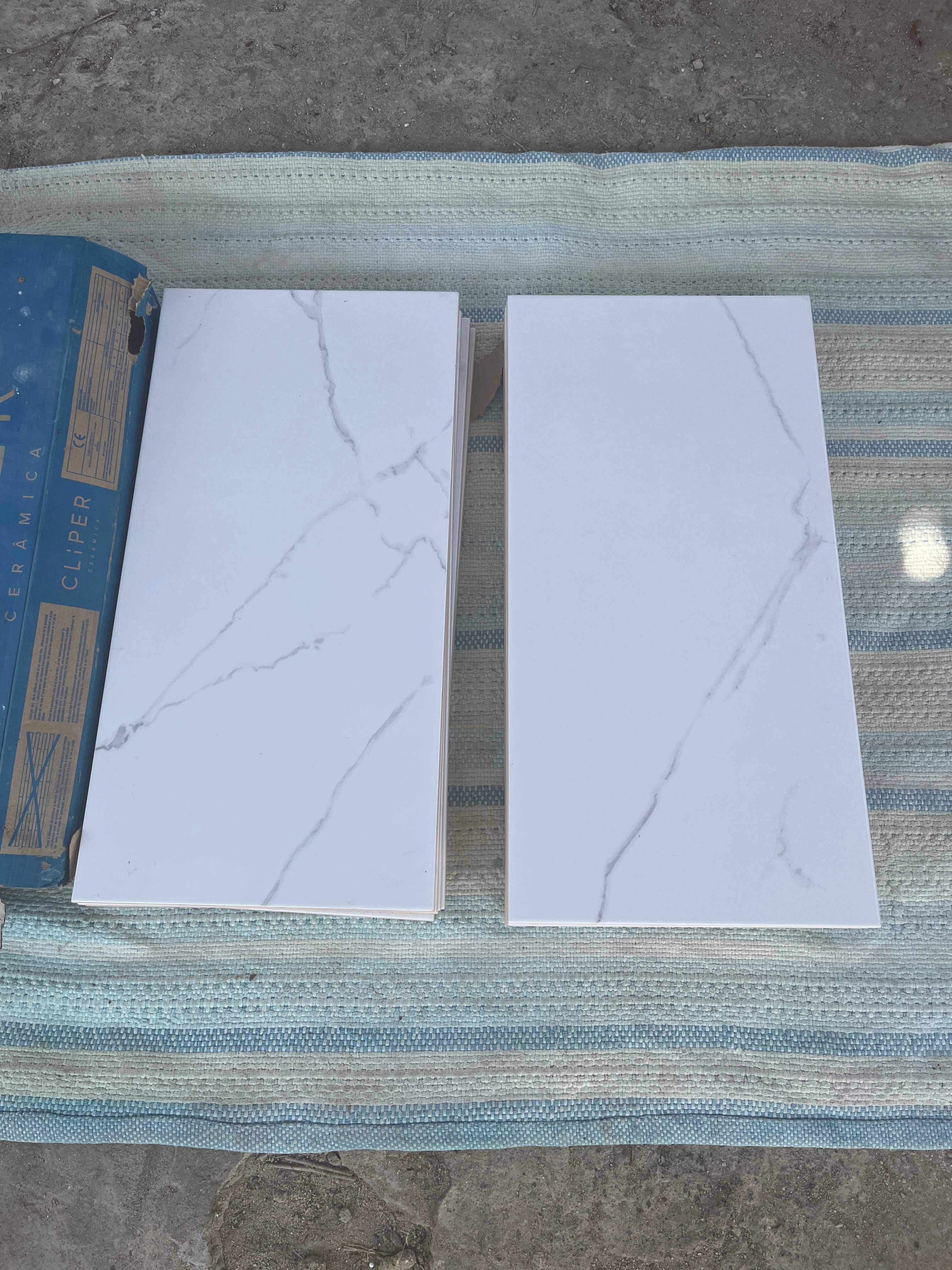 Revestimento Prestige - Azulejos Branco Brilho Mármore(30x60cm)