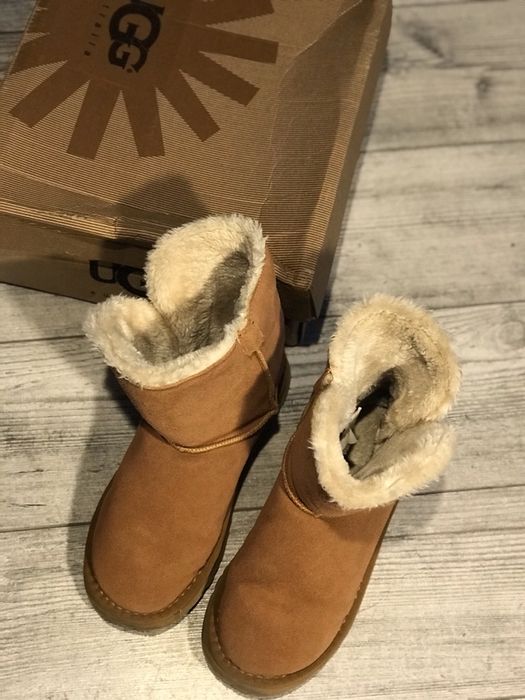 Натуральные угги