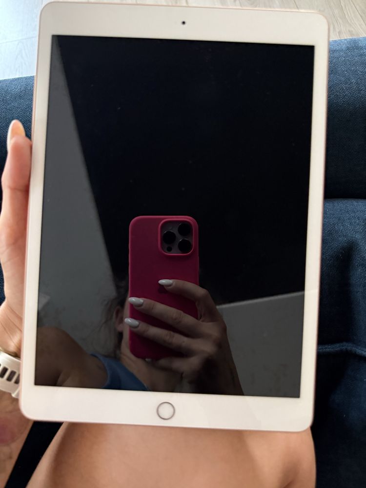 Ipad 7 th generation wifi 34 gb