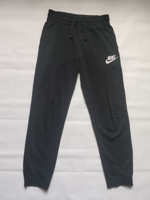 Спортивні штани Nike