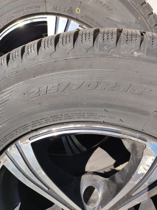 Felgi 16 cali z oponami 215/70