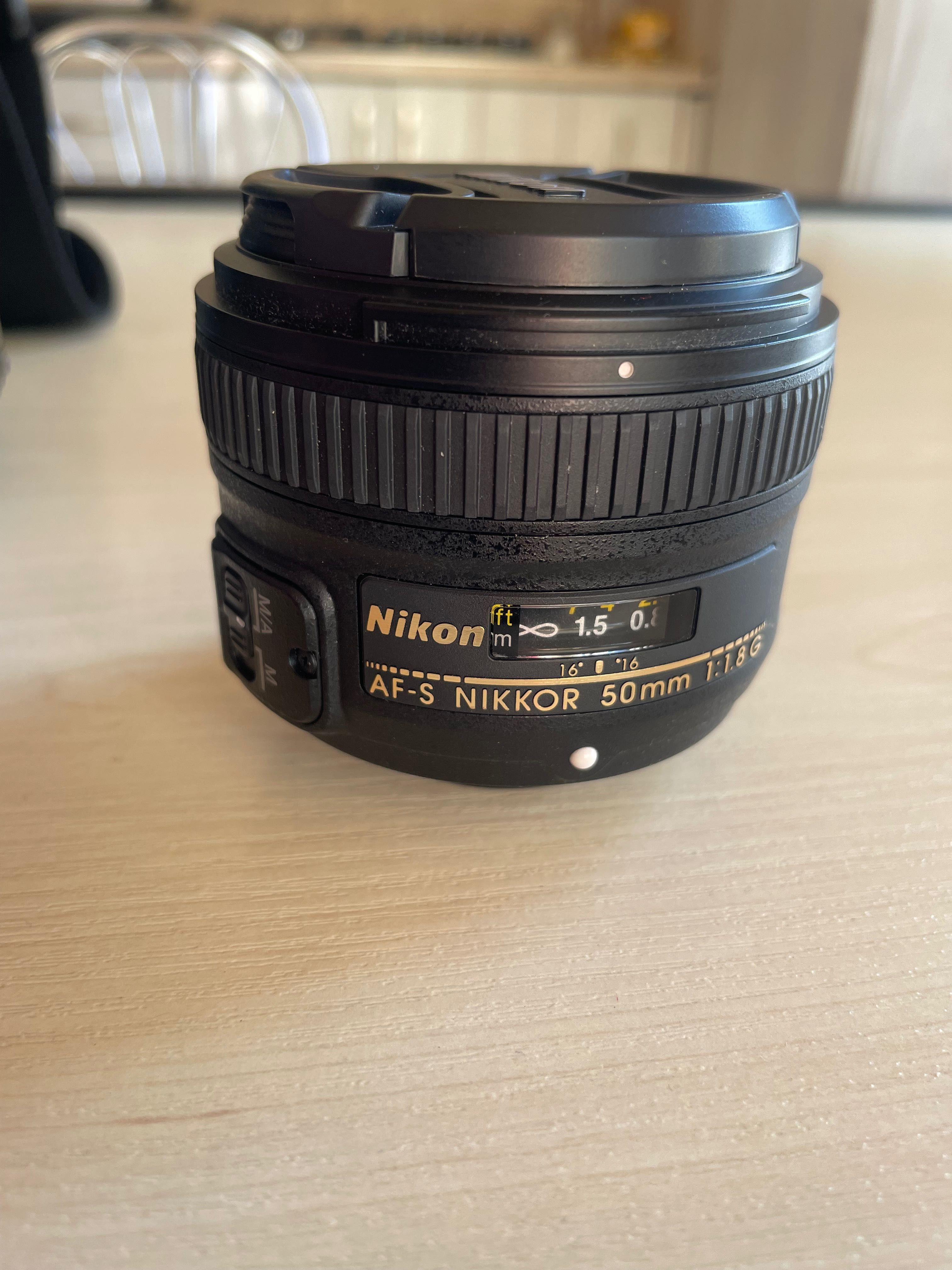 фотоапарат Nikon D3300