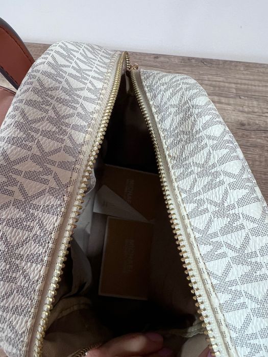 Рюкзак Michael Kors Medium Logo білий