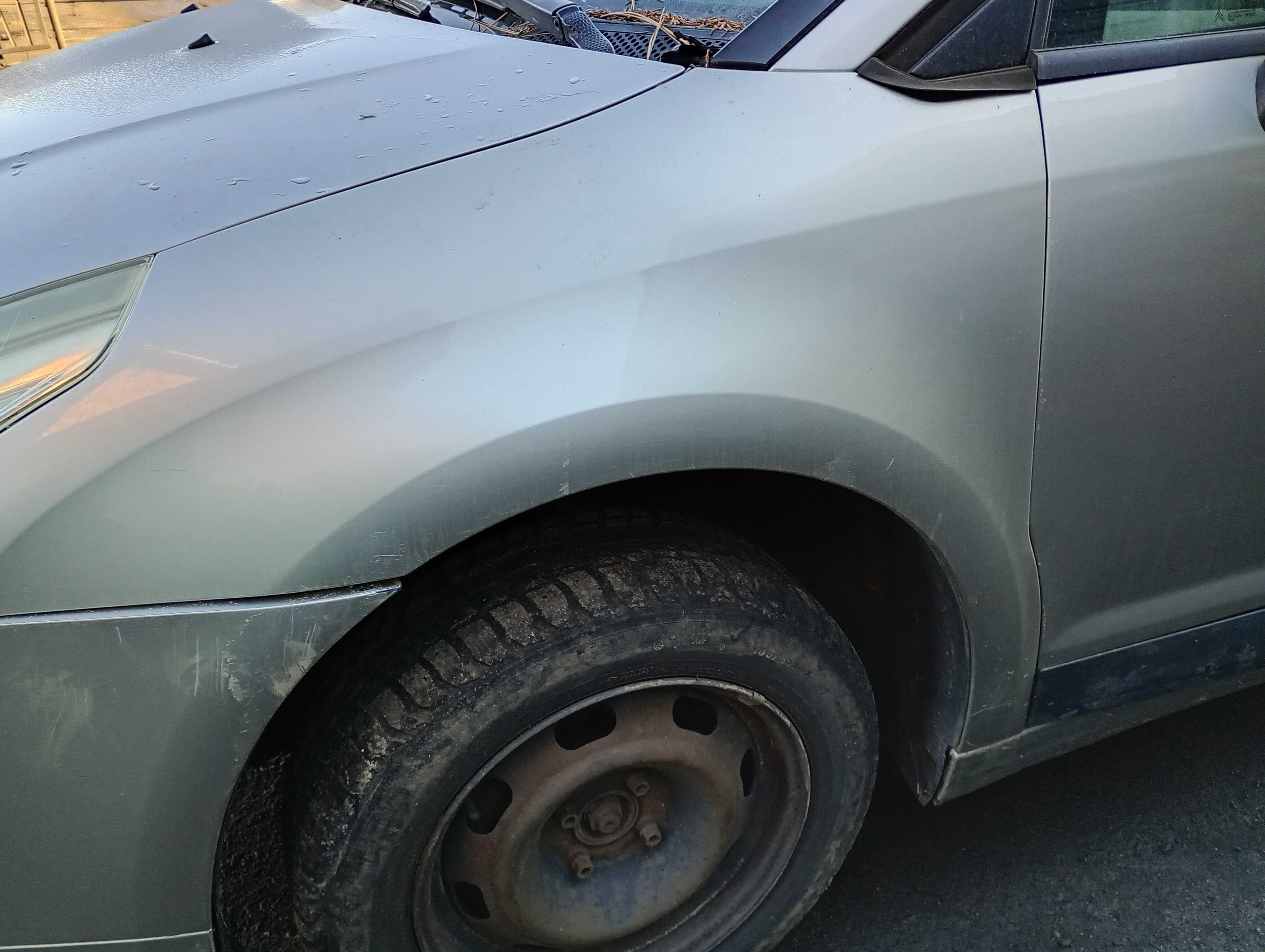 Citroen C4 1,6 ETS błotnik, części transport FV dostawa