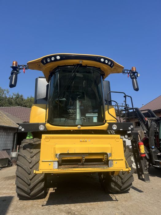 Sprzedam kombajn zbożowy New Holland CX 5.80