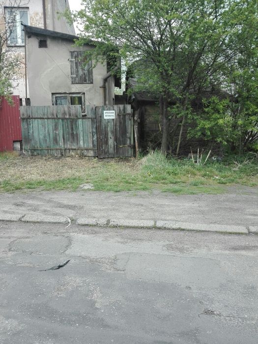 Sprzedam garaż i pomieszczenia gospodarcze