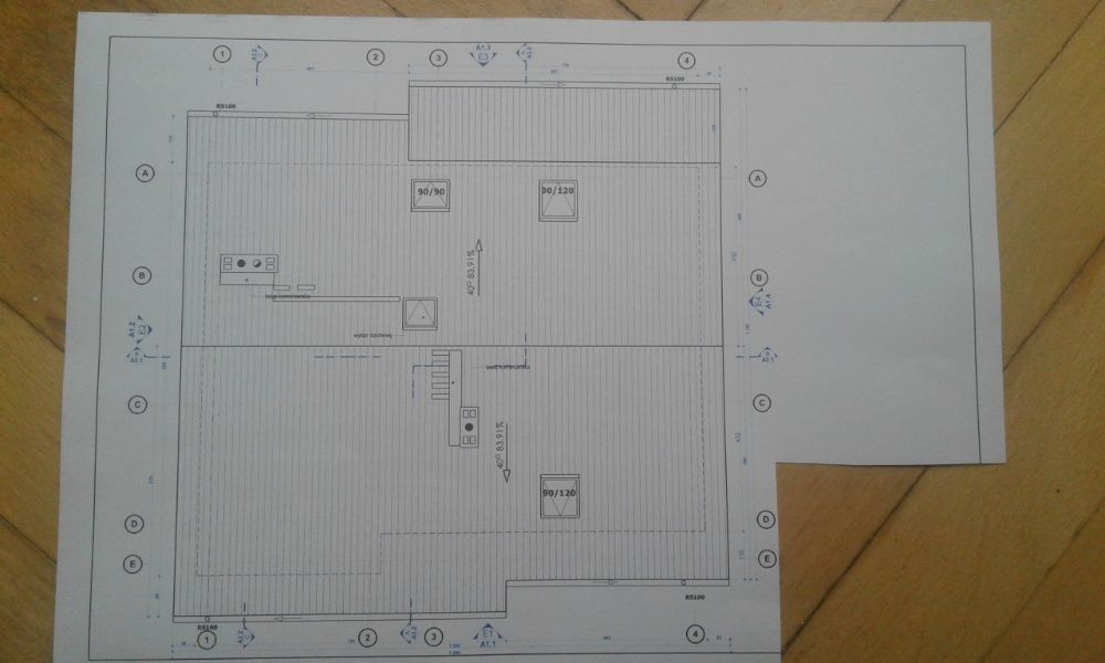 Projekt domu parterowego z zamieszkałym poddaszem