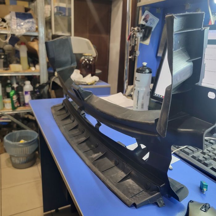 Дефлектор повітряний kbst501c0 мазда CX5 2022-