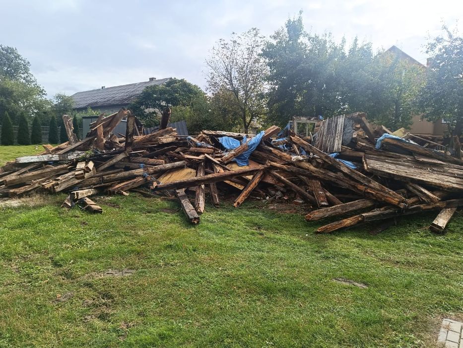 Oddam drzewo z rozbiórki domu drewnianego