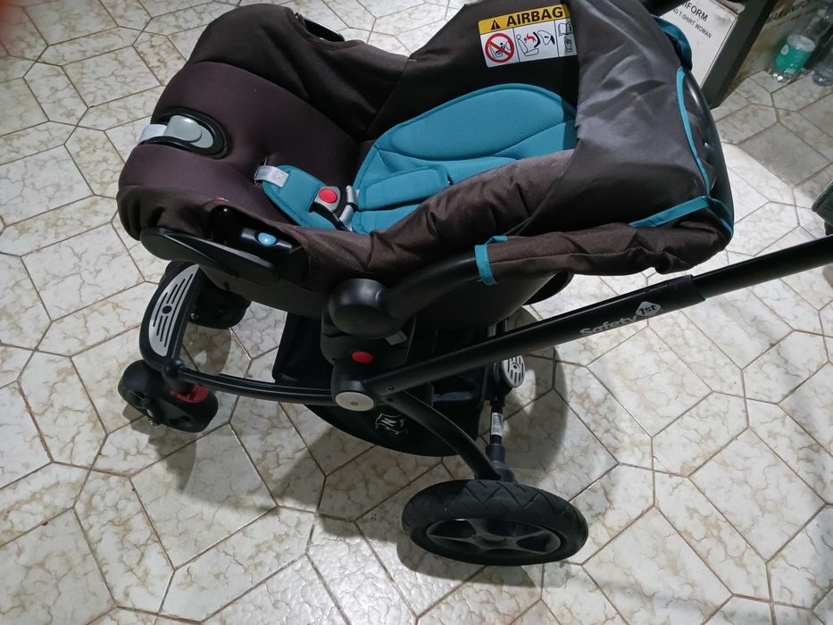 Carrinho de bebé em muito bom estado Zippy