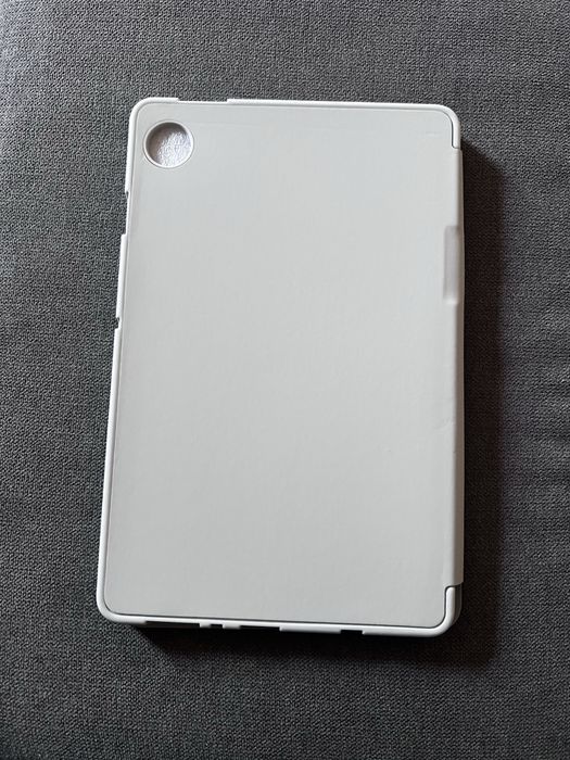Продам новий чехол на планшет tab A9