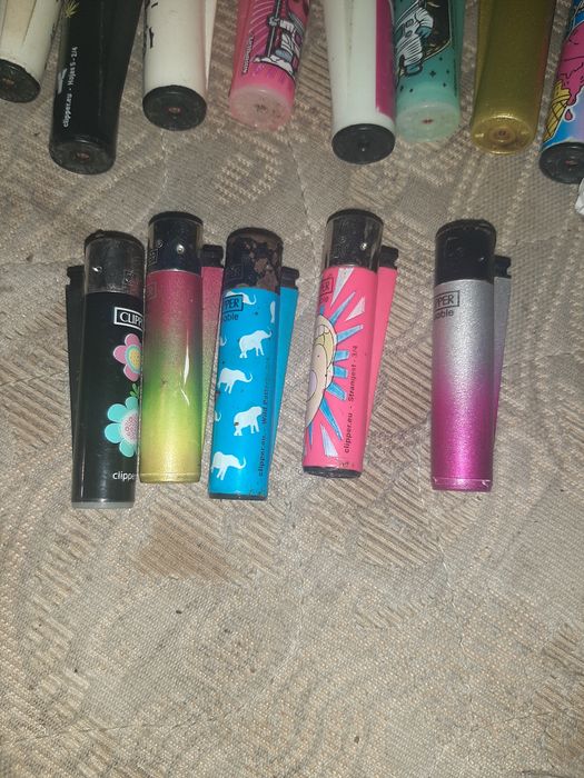 Vendo isqueiros clippers