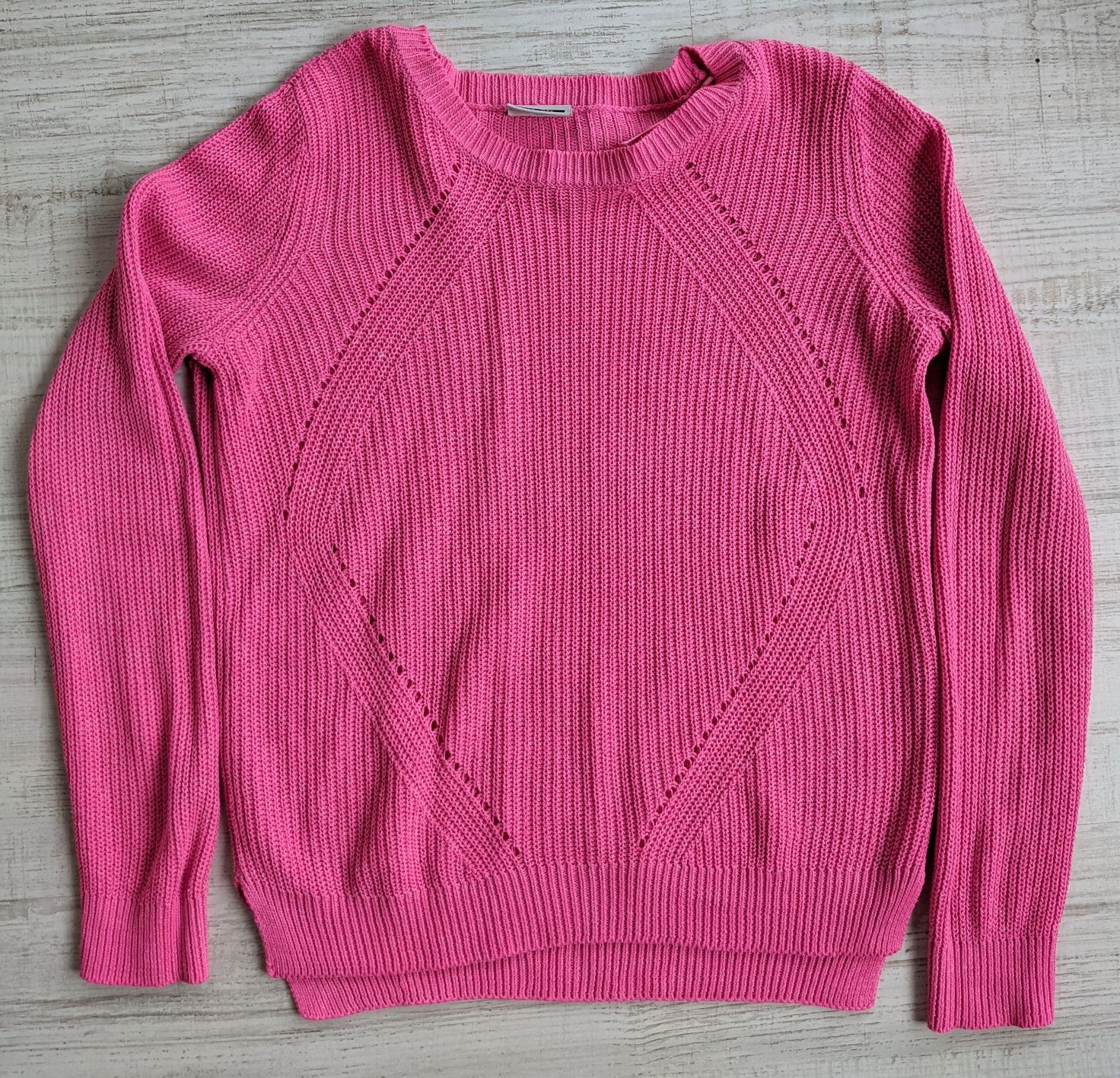 Różowy sweterek Noisy May