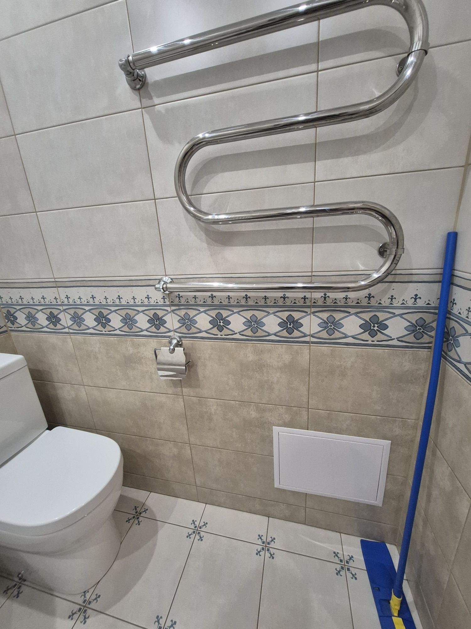 Сдам недорого красивую 2к.кв.в центре.FINKA
