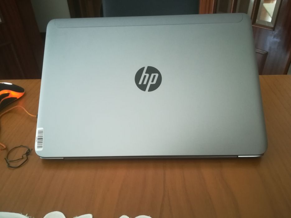 PC portátil HP i5 com garantia de 1 ano